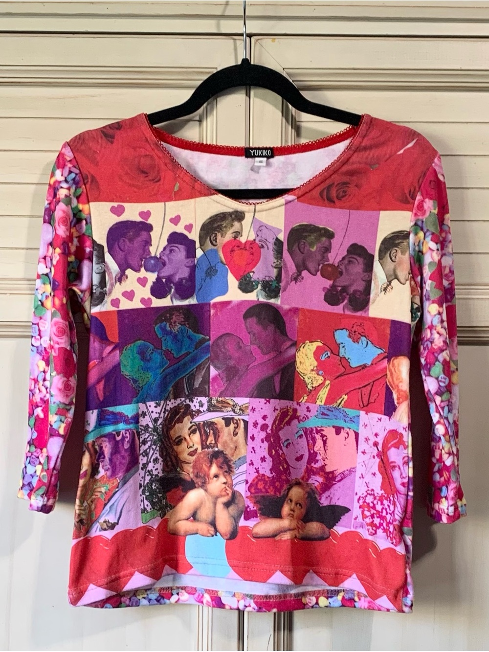 Yukiko Pop Art Graphic Tee Size Small Vintage Floral Cherubs 2000s Y2k